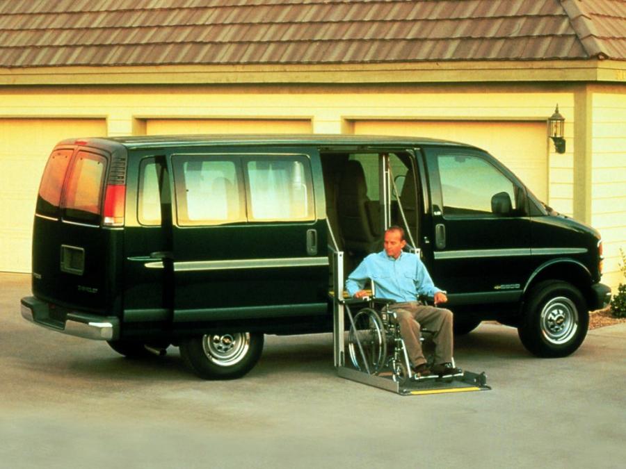  Chevrolet Express 1996 года  (фото 5 из 11)